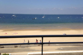 Arcachon-centre Appartement Front de Mer -3 Chambres et terrasse vue mer